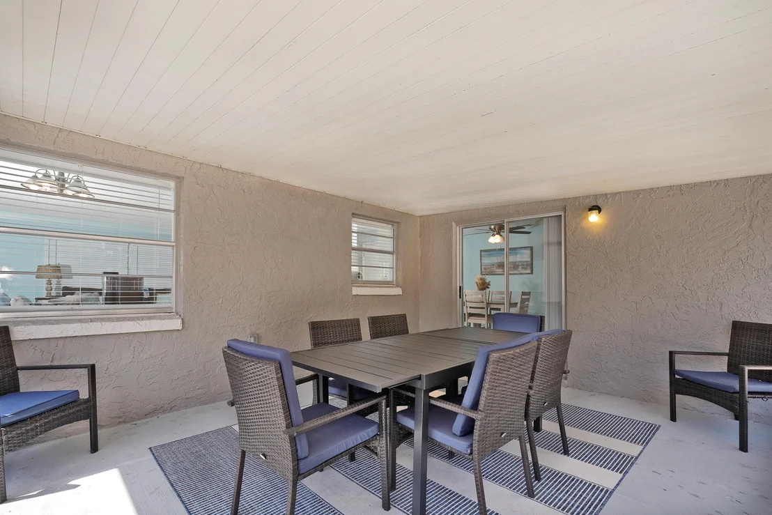Photo of 832 Berkshire Drive