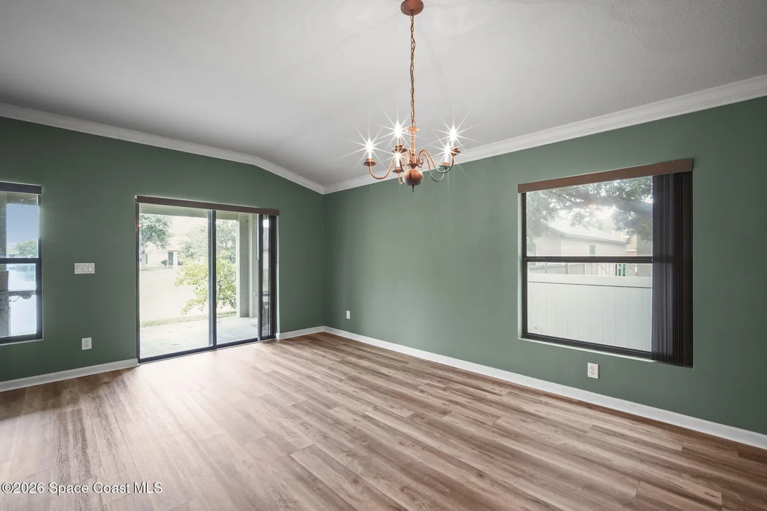 Photo of 345 Dryden Circle