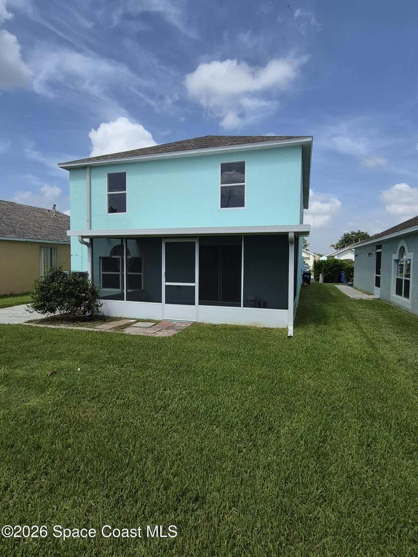 Photo of 2169 Redwood Circle NE