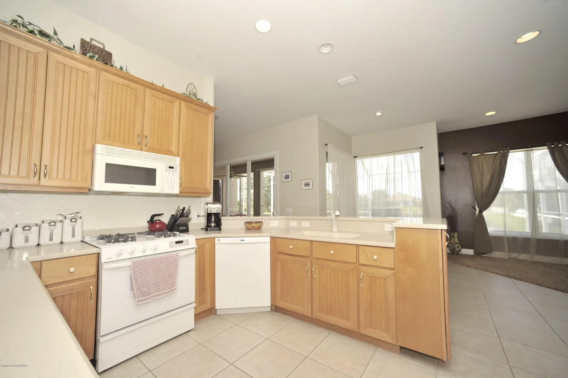 Photo of 4883 Buttonwood Drive