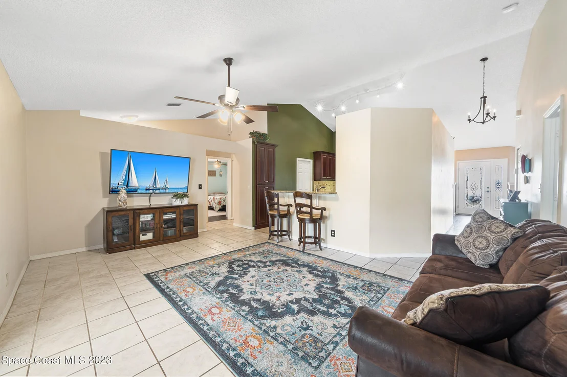 Photo of 917 Pine Baugh Street