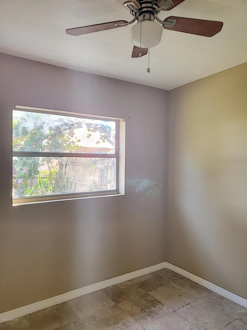 Photo of 1847 Mosswood Drive