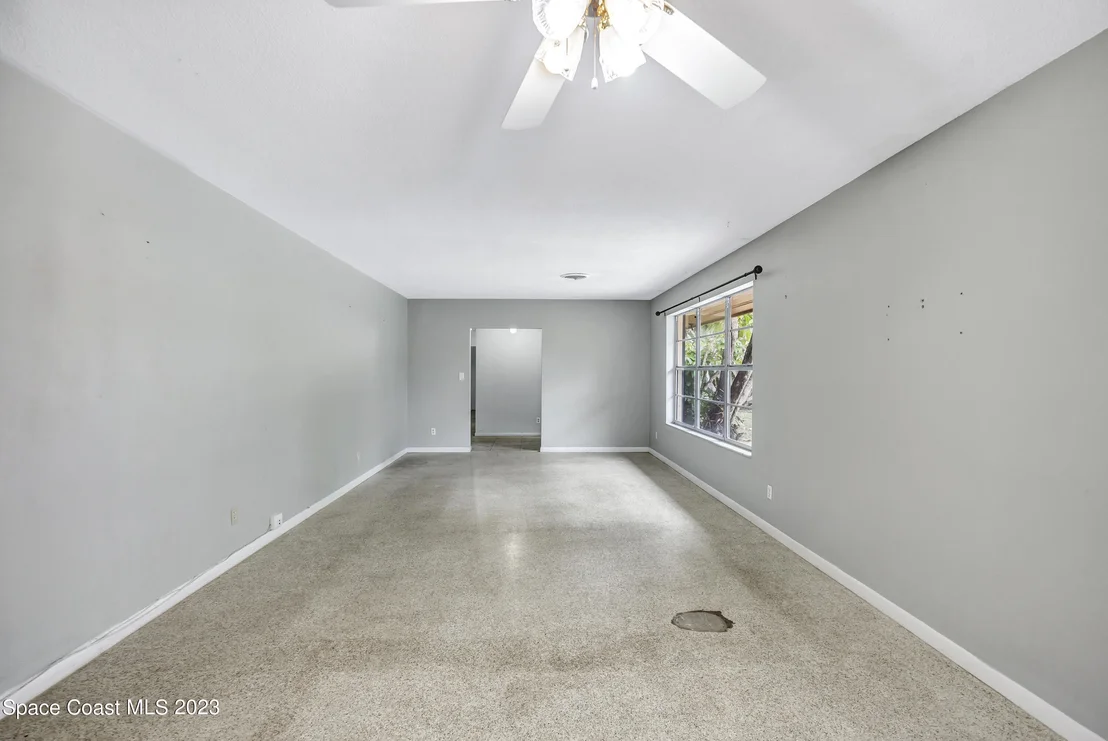 Photo of 521 Andrews Drive