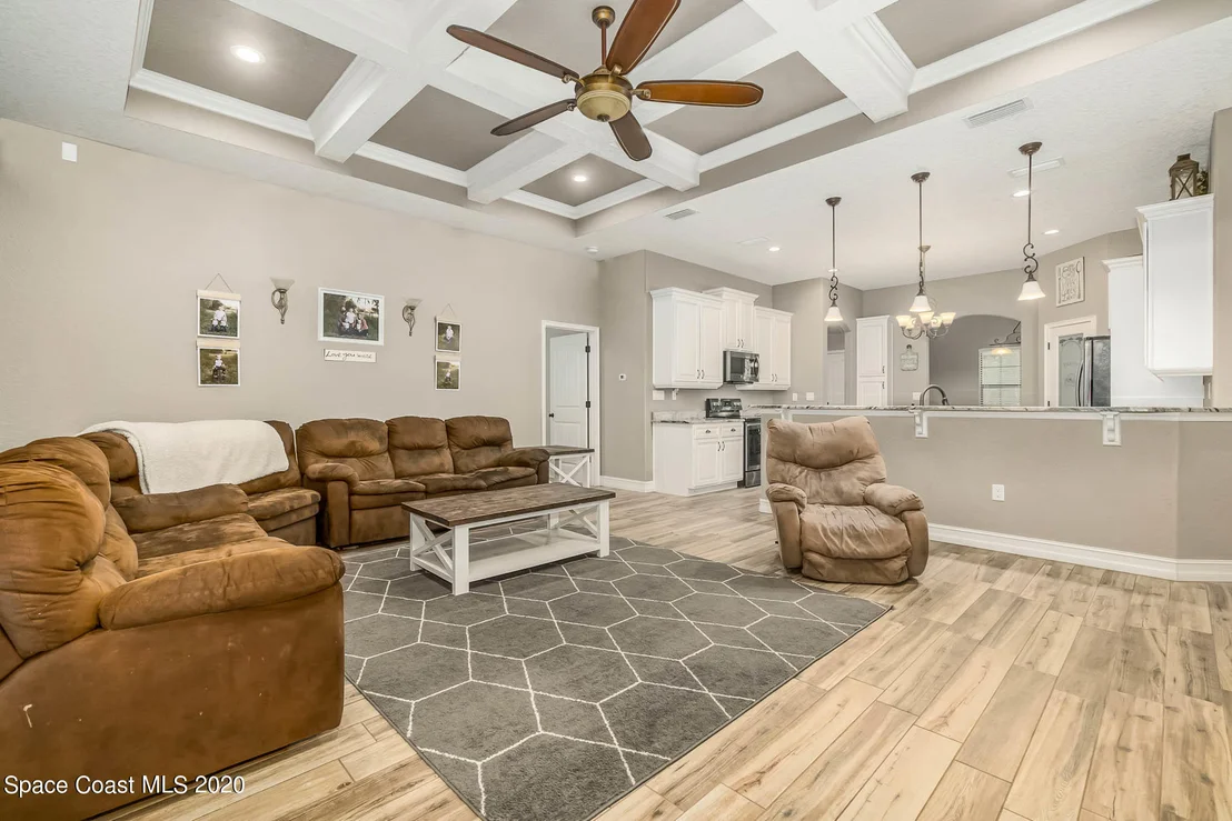 Photo of 1875 Turpentine Road