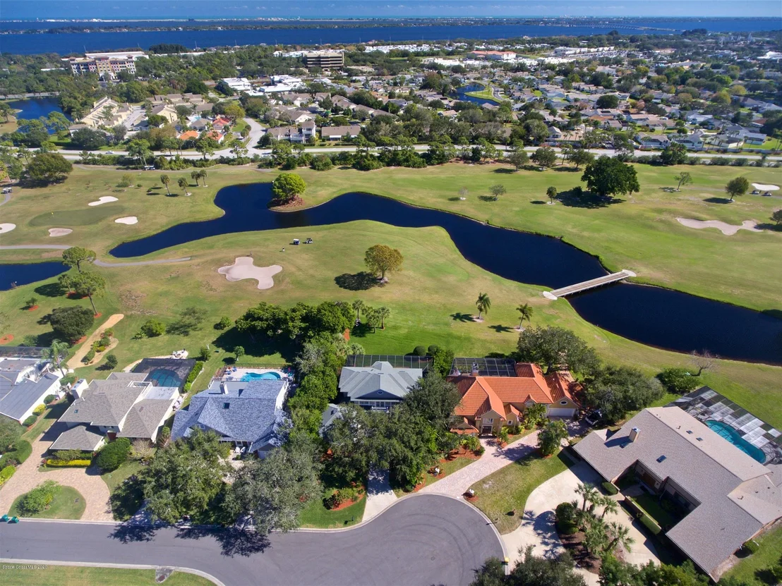 Photo of 637 Woodbridge Drive