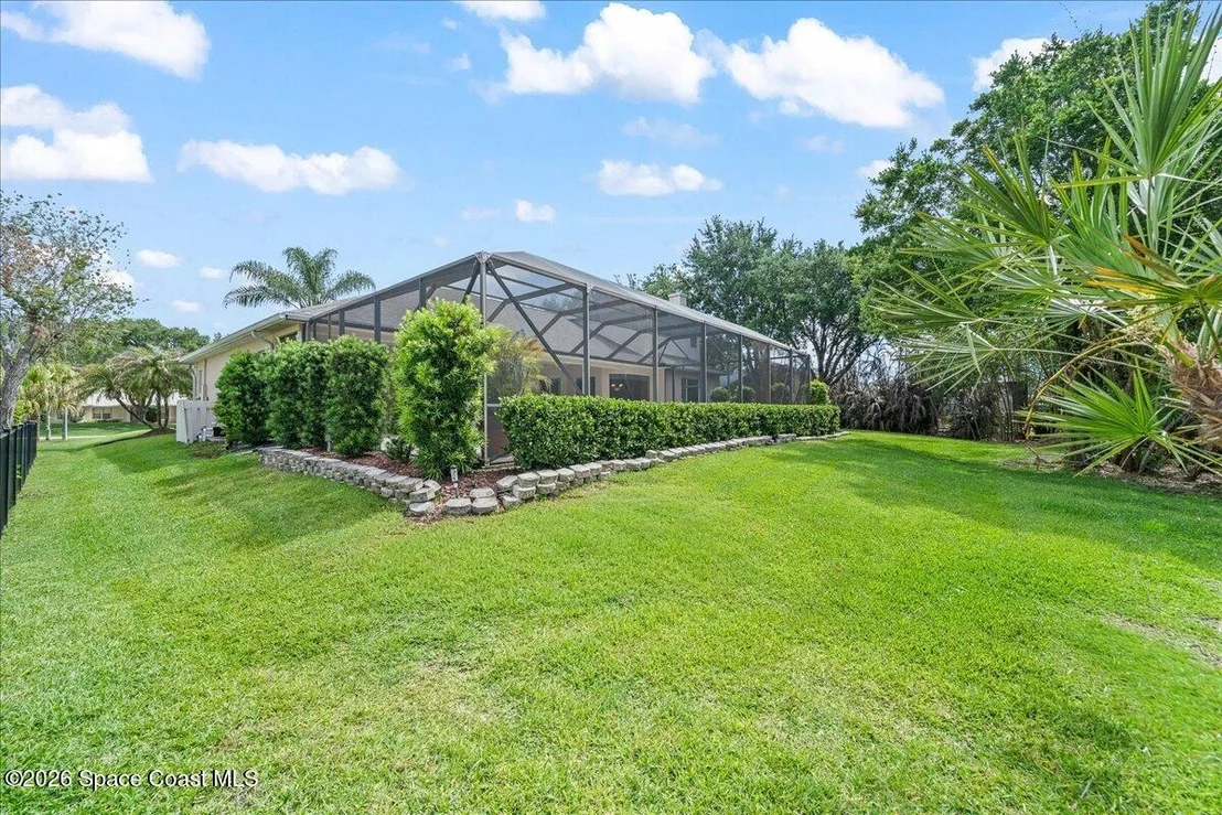 Photo of 4693 Canard Road