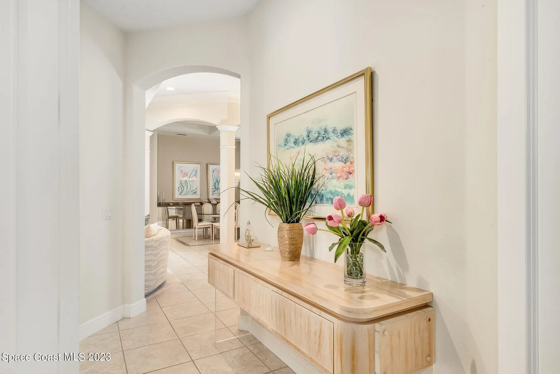 Photo of 1061 Stratford Place