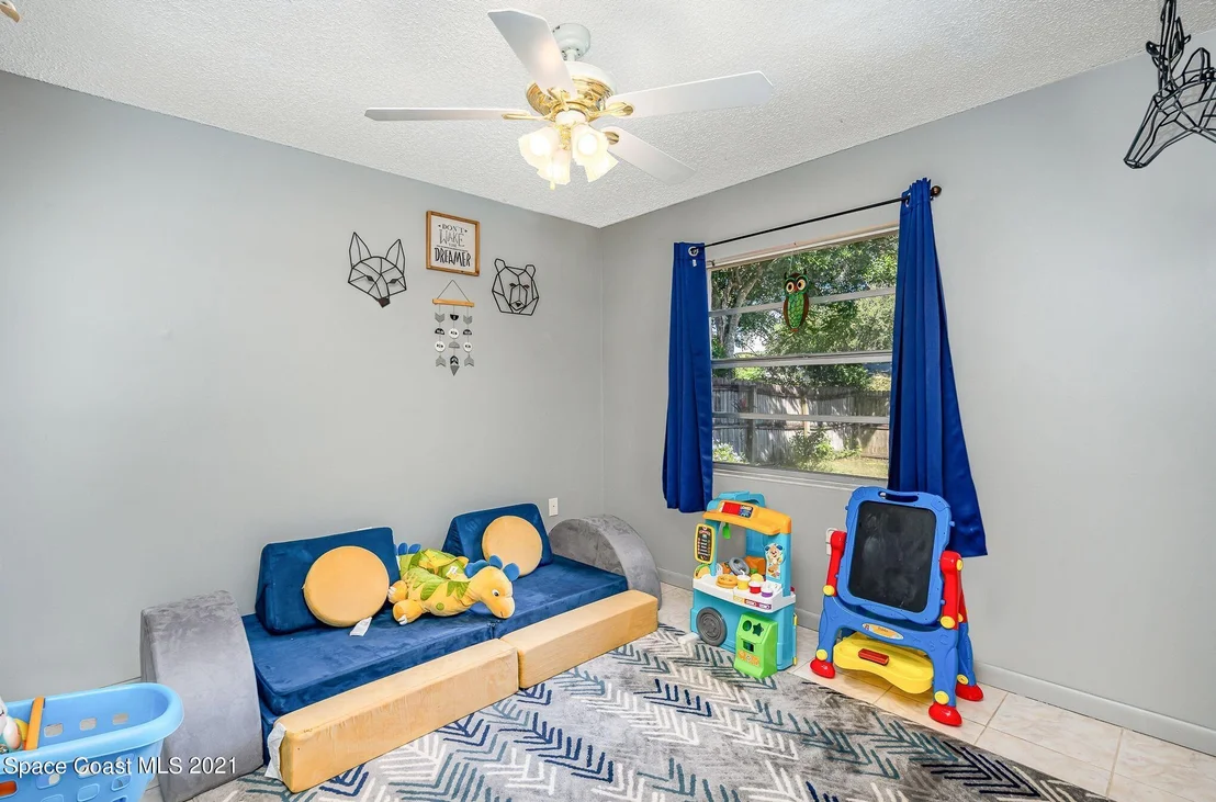 Photo of 1024 Sycamore Drive