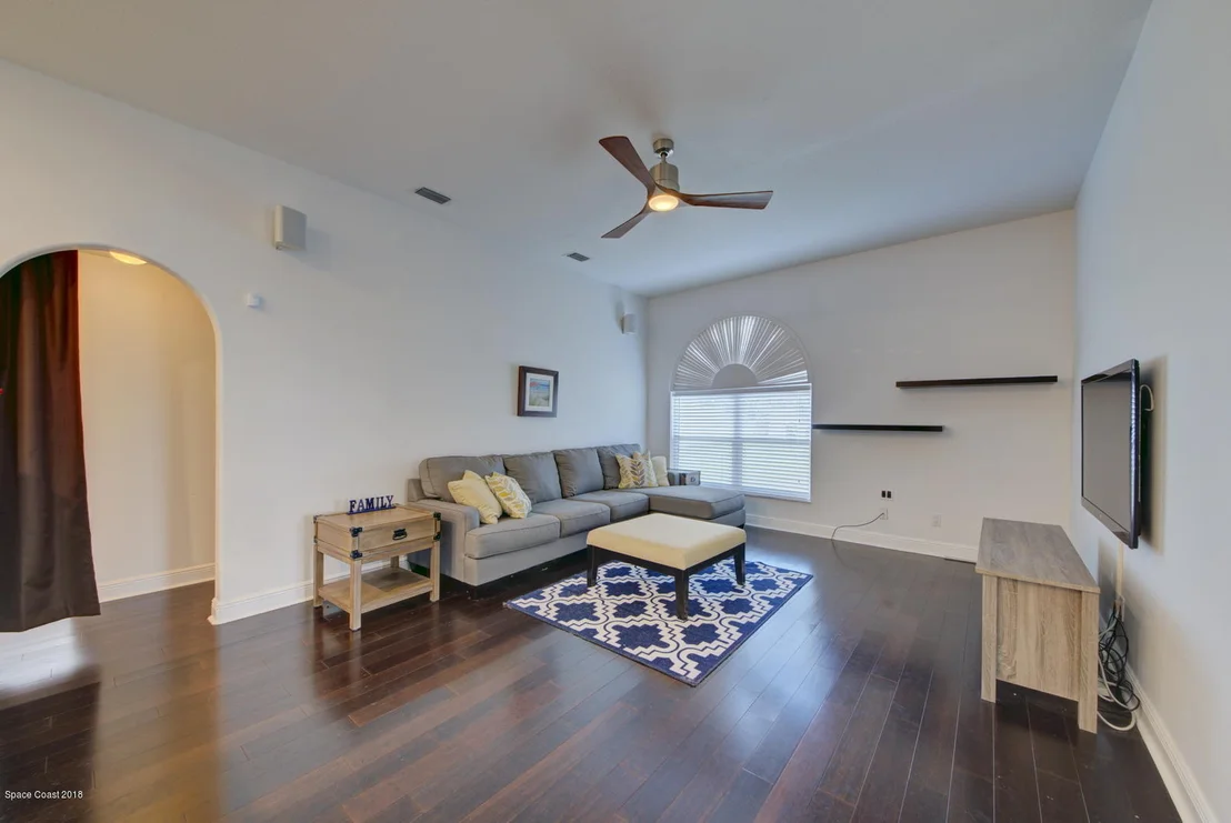 Photo of 3360 Meadowridge Drive
