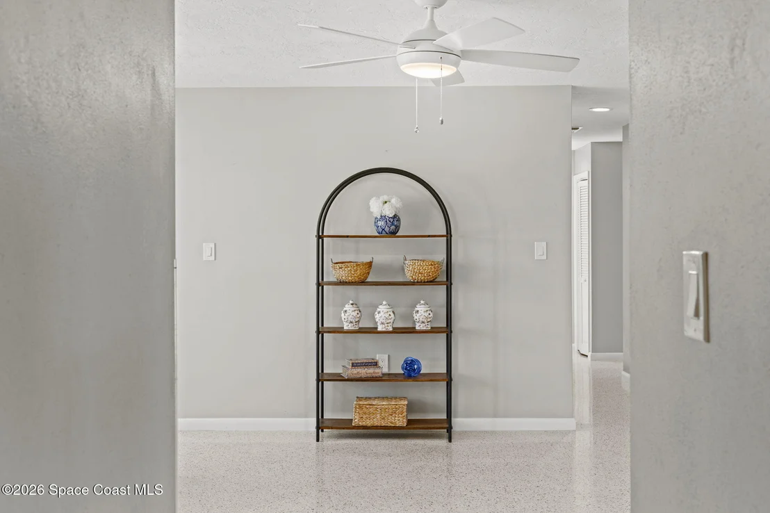 Photo of 465 Cardinal Drive