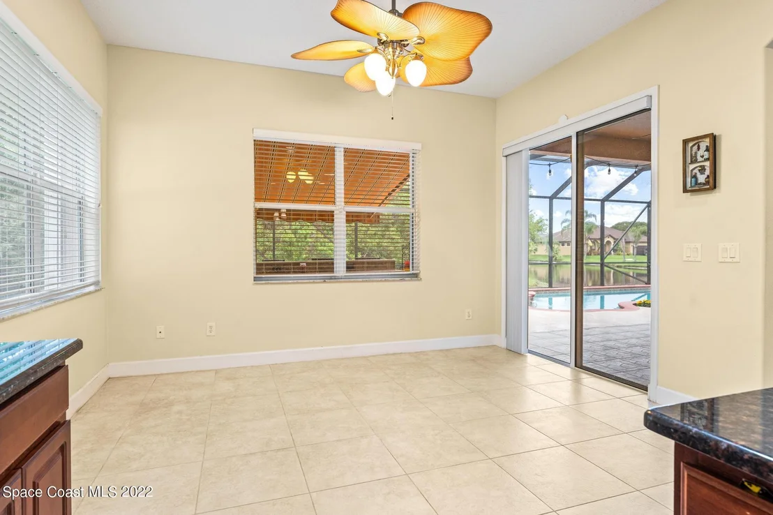 Photo of 1358 Centennial Way