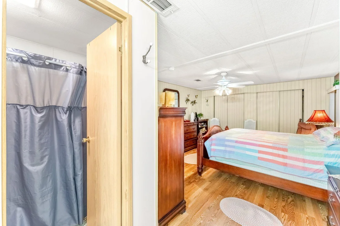 Photo of 550 Jennifer Circle