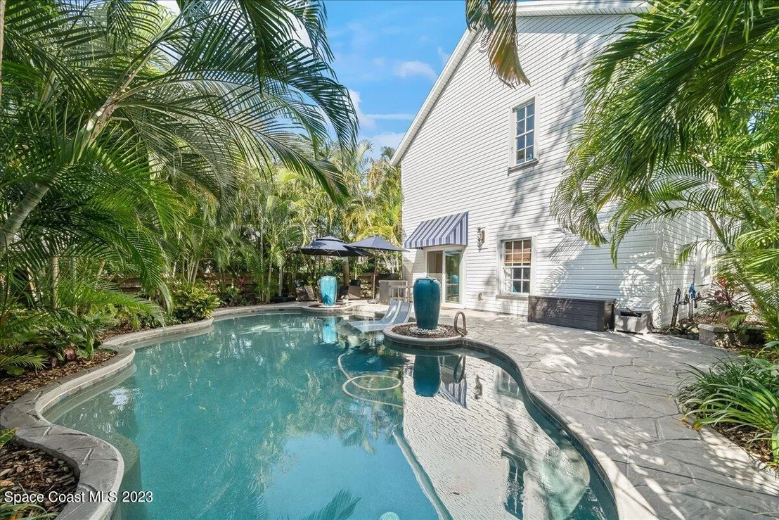 Photo of 523 Avenue A