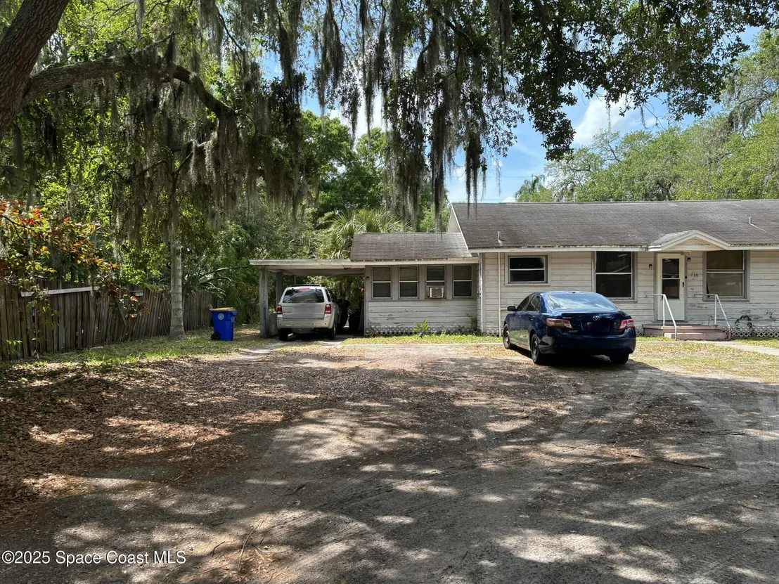 Photo of 815 Varr Avenue