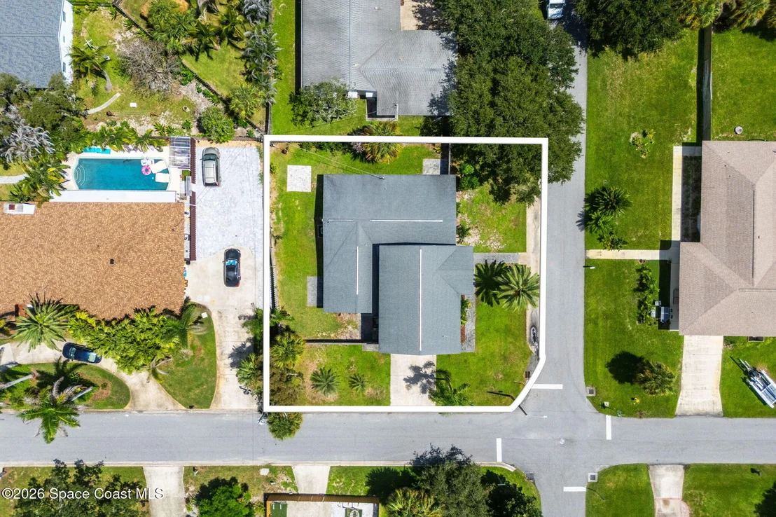 Photo of 470 Seabreeze Drive