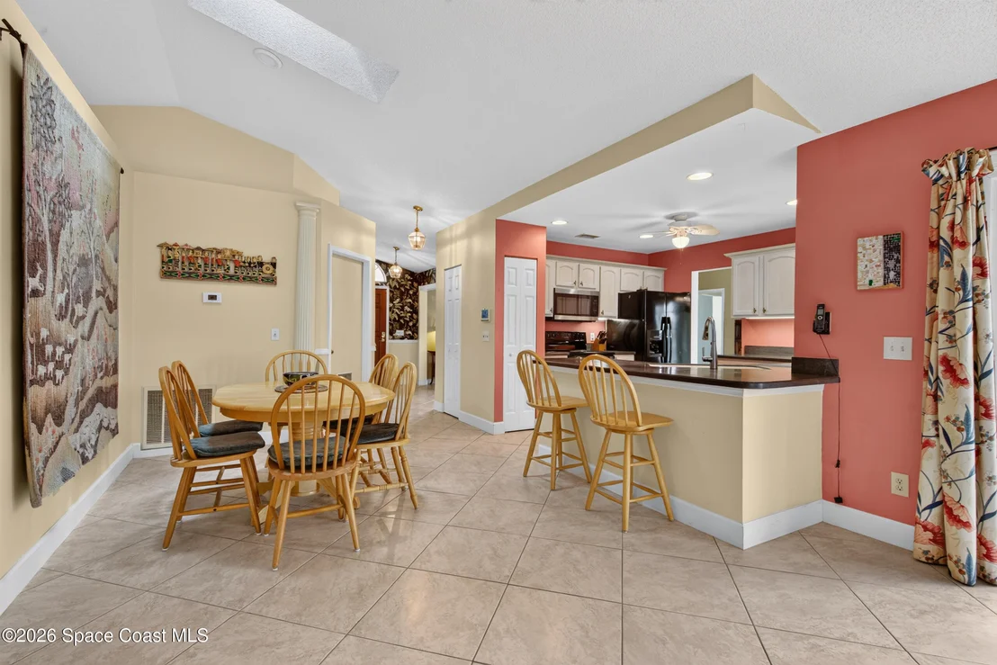Photo of 621 Seven Gables Circle SE