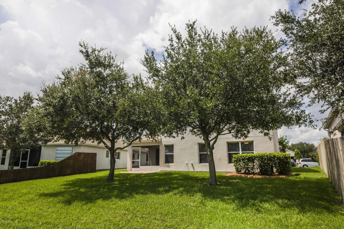 Photo of 2748 Bradfordt Drive