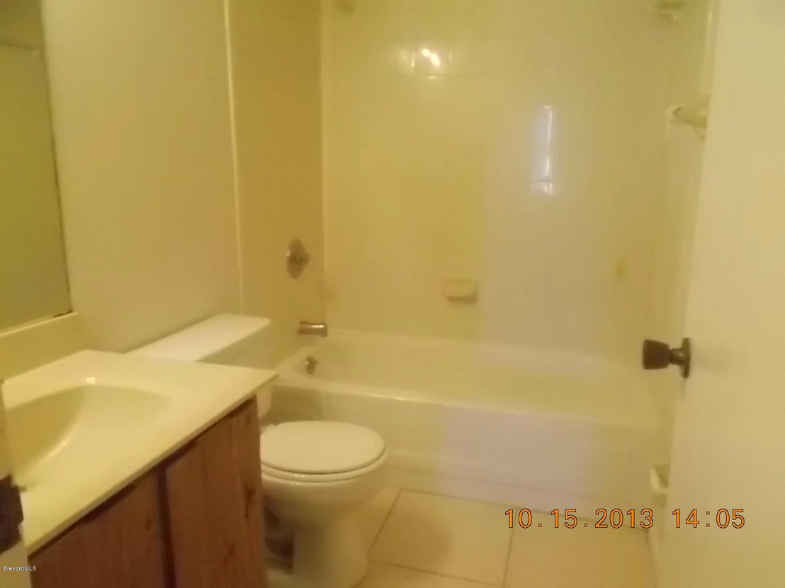 Photo of Unit 107 at 3213 Murrell Road