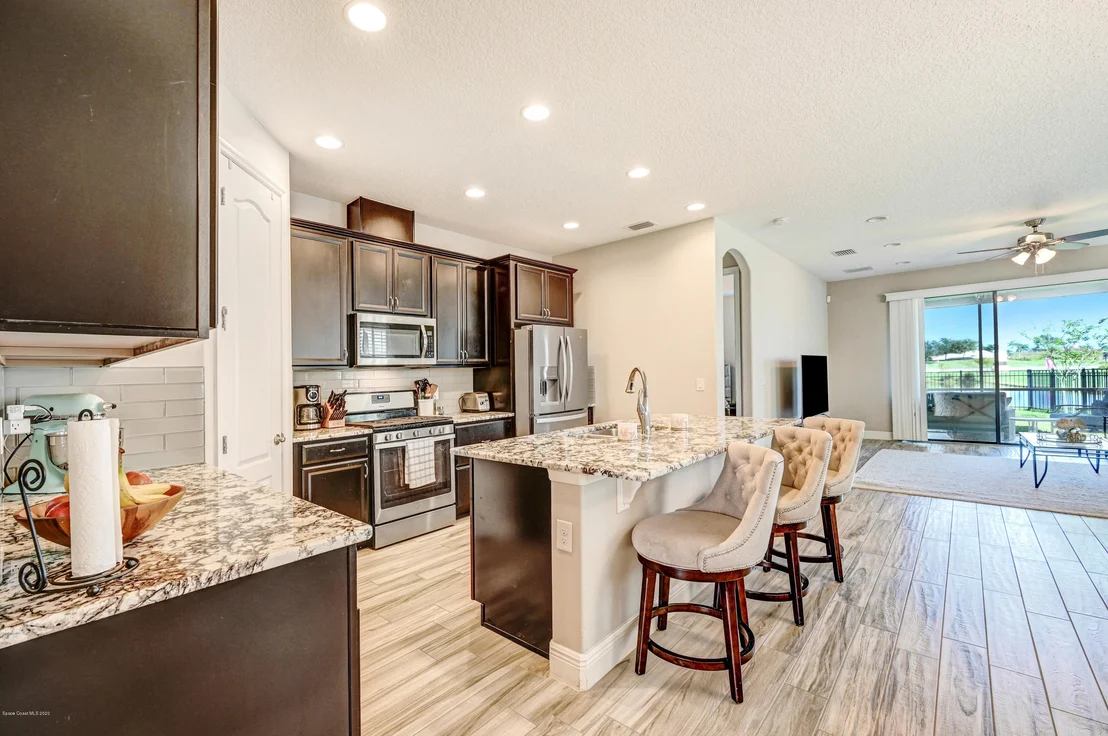 Photo of 2992 Casterton Drive