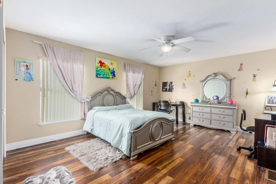 Photo of 143 Morgan Circle