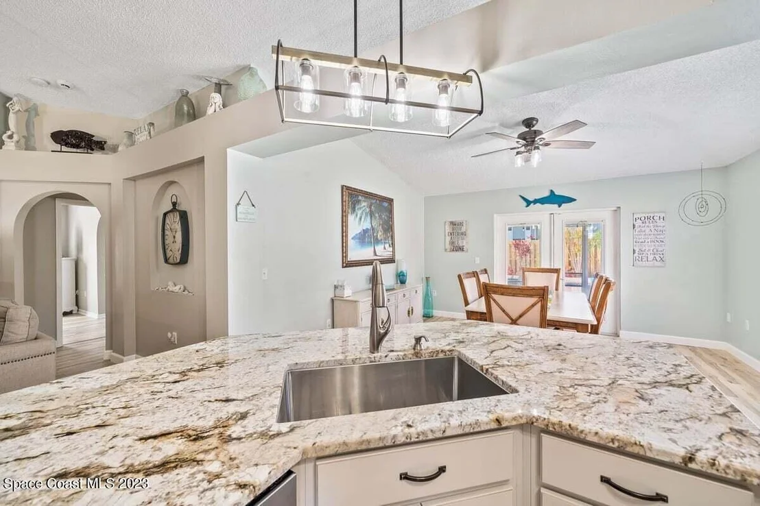 Photo of 2299 Myla Lane