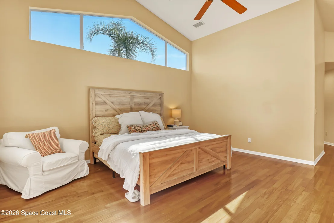Photo of 402 Peregrine Drive