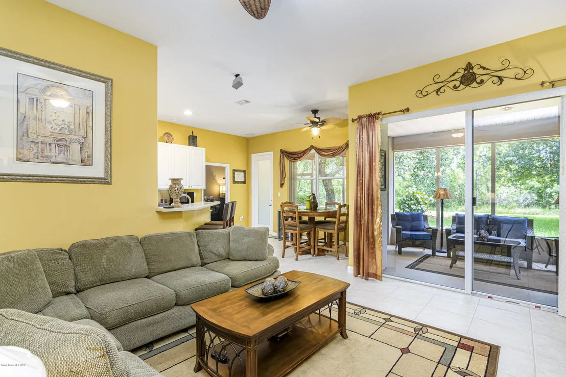 Photo of 331 Gardendale Circle SE