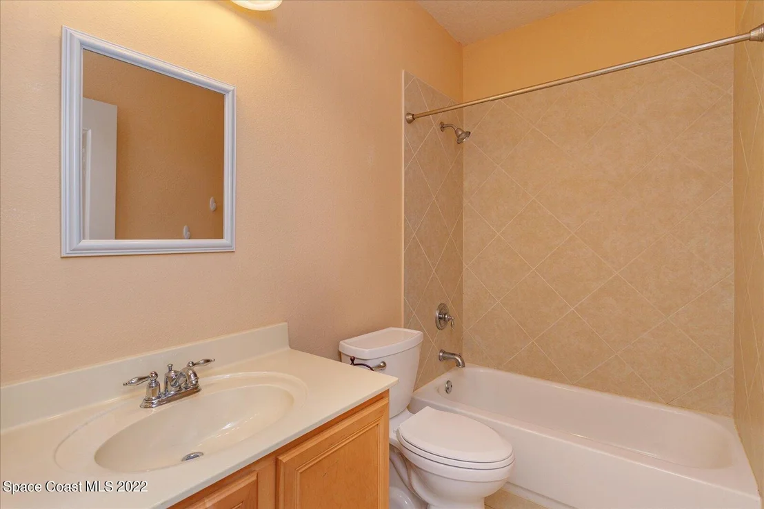 Photo of 1480 Talon Way