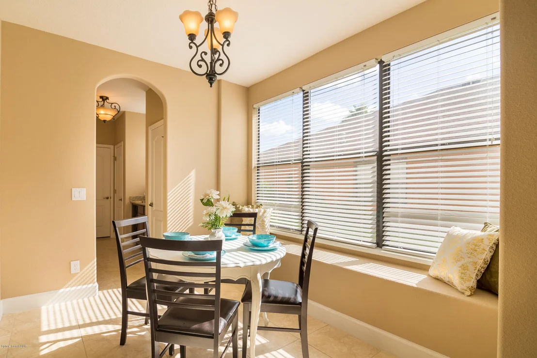 Photo of 1200 Talon Way
