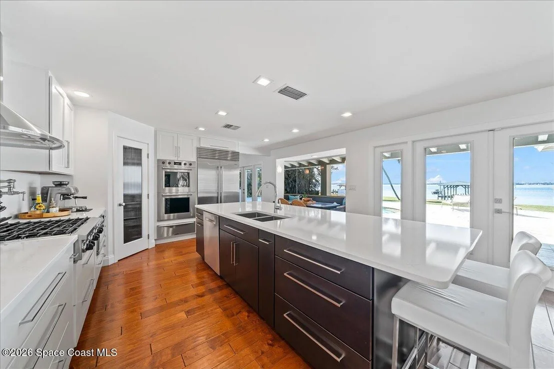 Photo of 408 Riverside Drive
