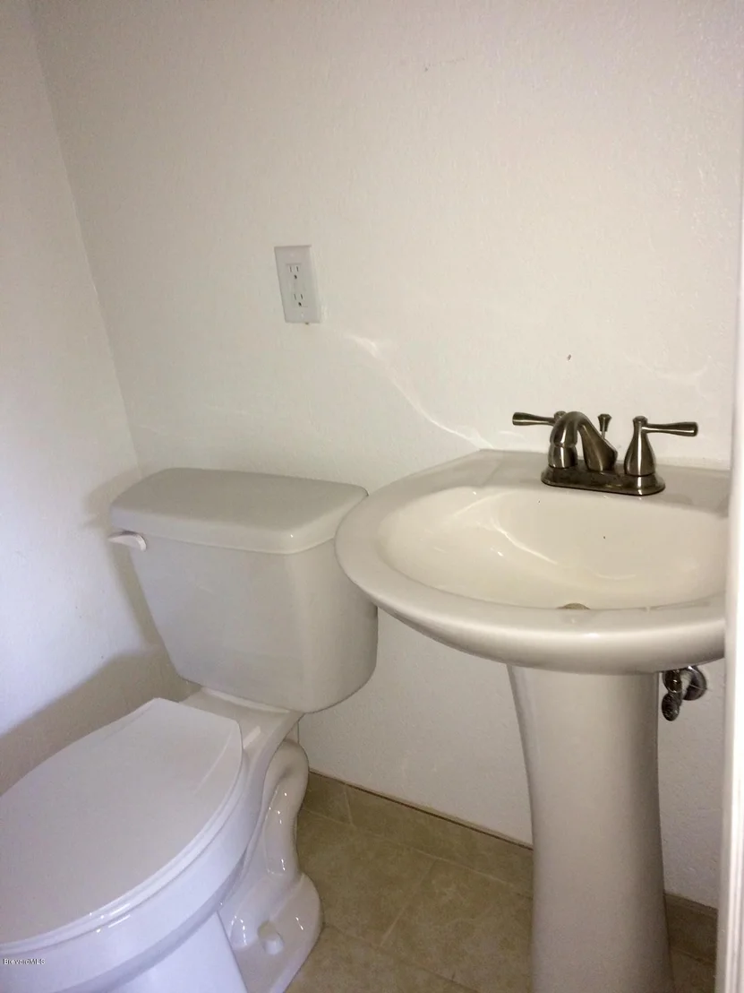 Photo of 768 Bianca Drive NE