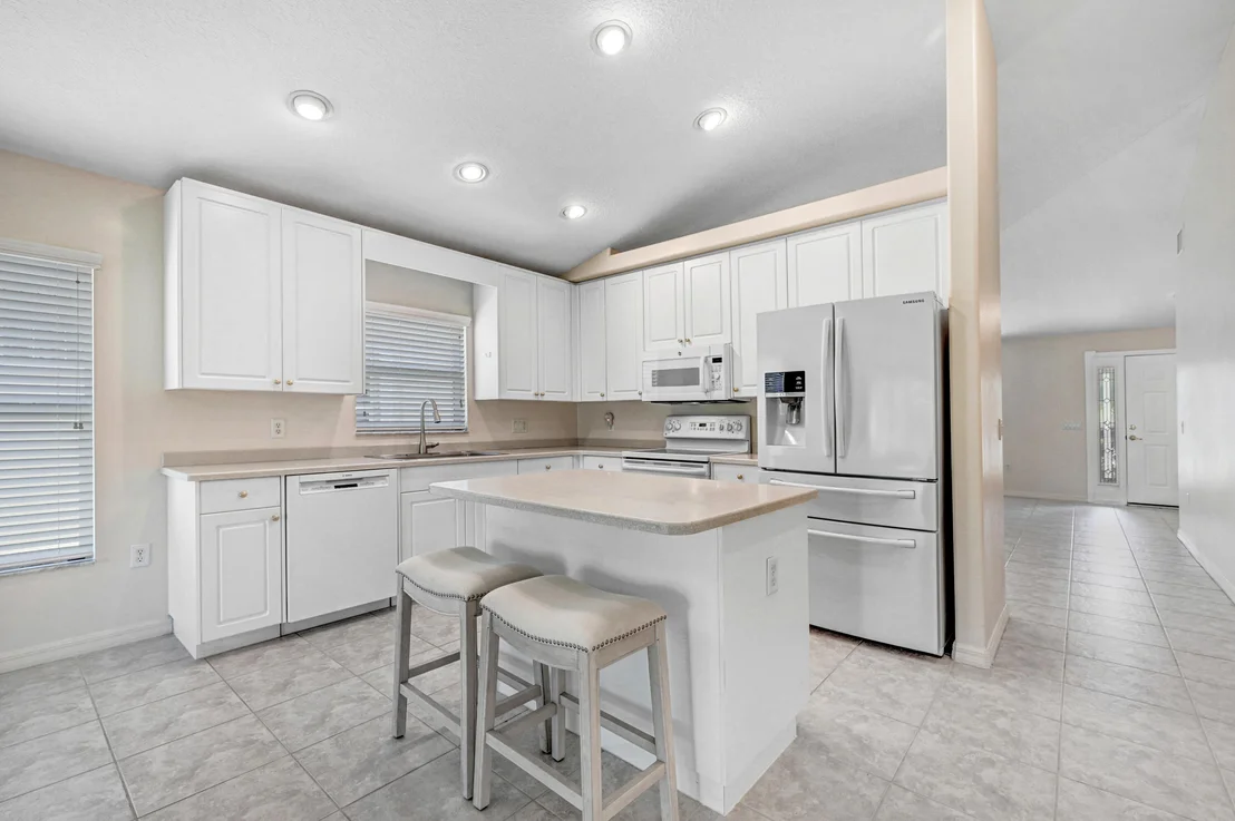 Photo of 6987 Owen Drive