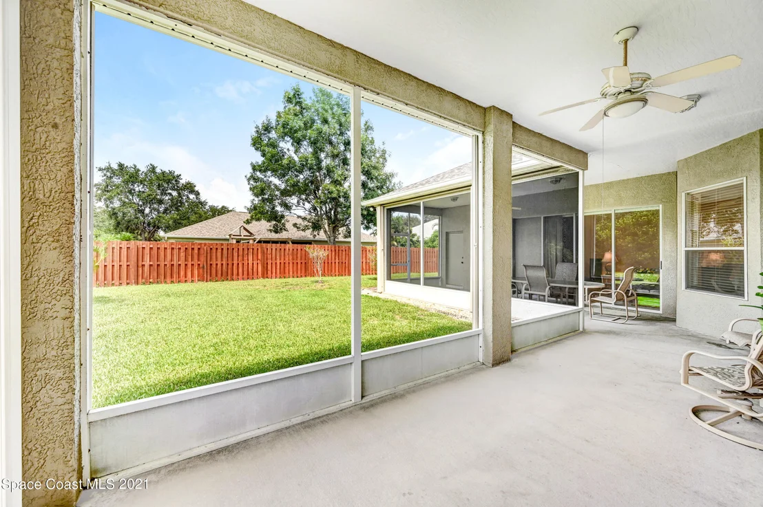 Photo of 5941 Newbury Circle