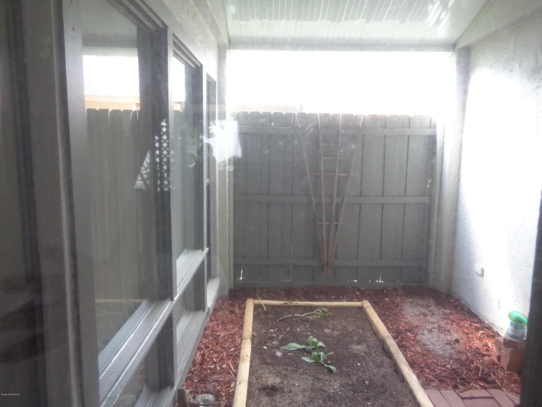 Photo of 425 Willow Tree Drive