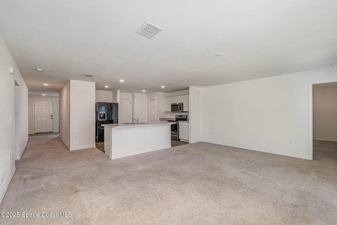 Photo of 2359 Fallkirk Avenue