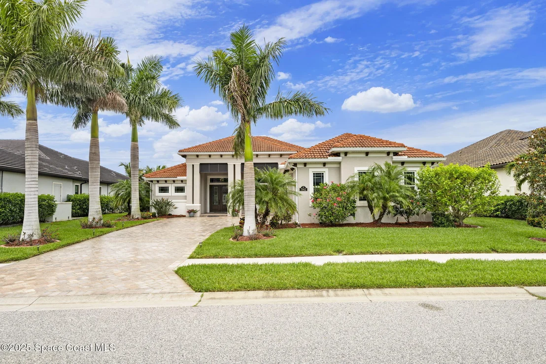 Photo of 7962 Barrosa Circle