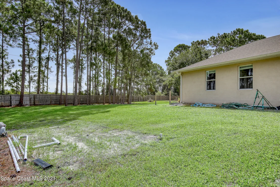 Photo of 2875 Kingfisher Way