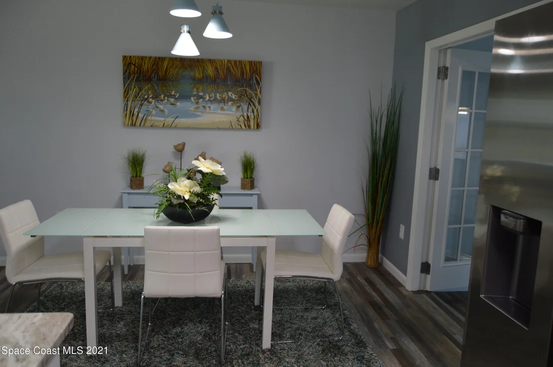 Photo of 2042 Doyle Drive