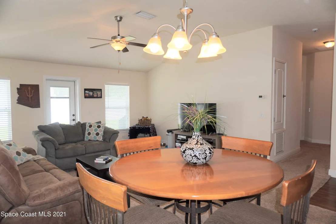 Photo of 1346 Alaqua Way