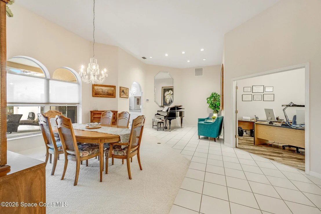 Photo of 370 Normandy Drive