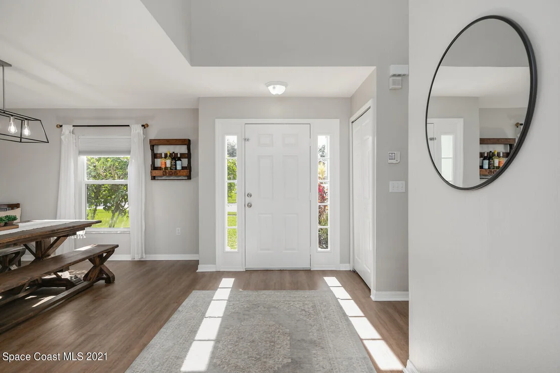 Photo of 3996 Four Lakes Drive