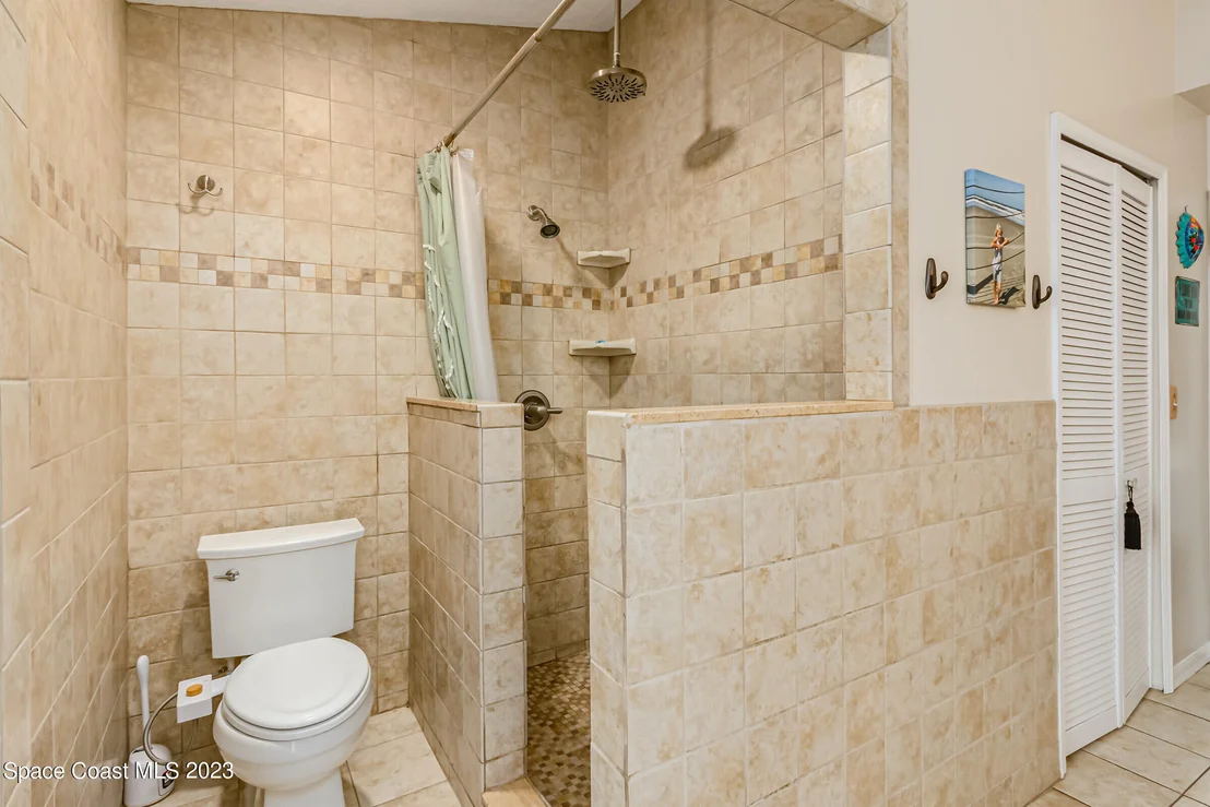 Photo of 3336 Lake View Circle