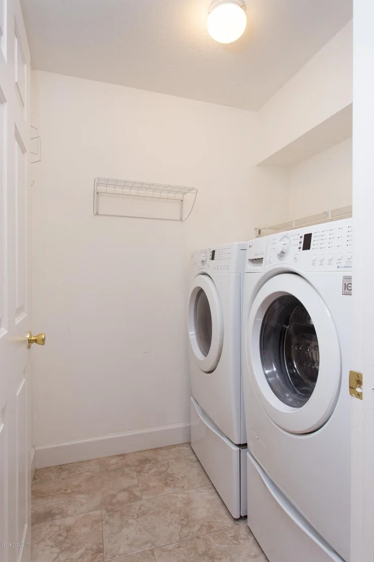Photo of 2901 Stratford Pointe Drive