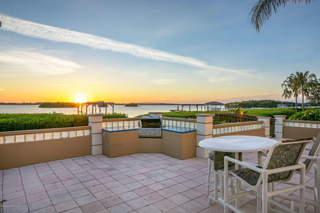 Photo of 454 Lanternback Island Drive