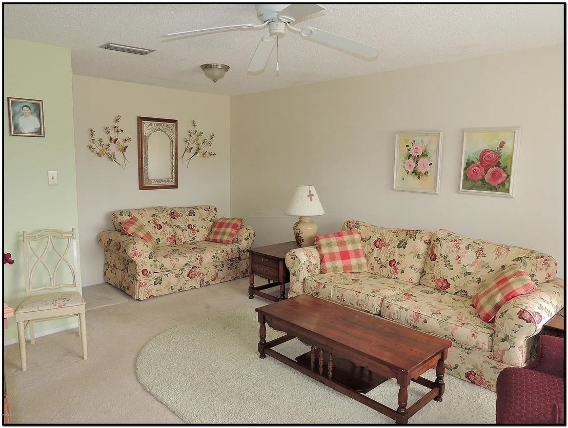 Photo of 3251 NE Edgewood Drive