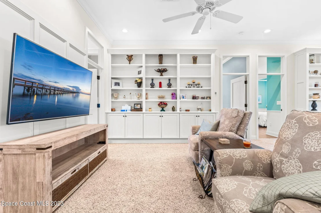 Photo of 891 Peregrine Drive