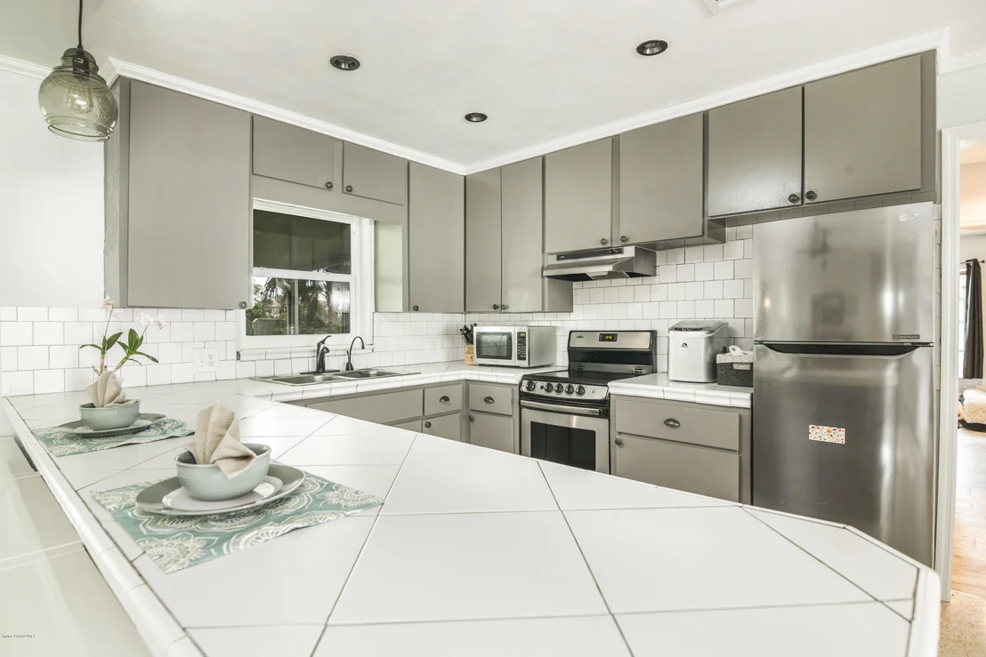 Photo of 1702 Bayshore Drive