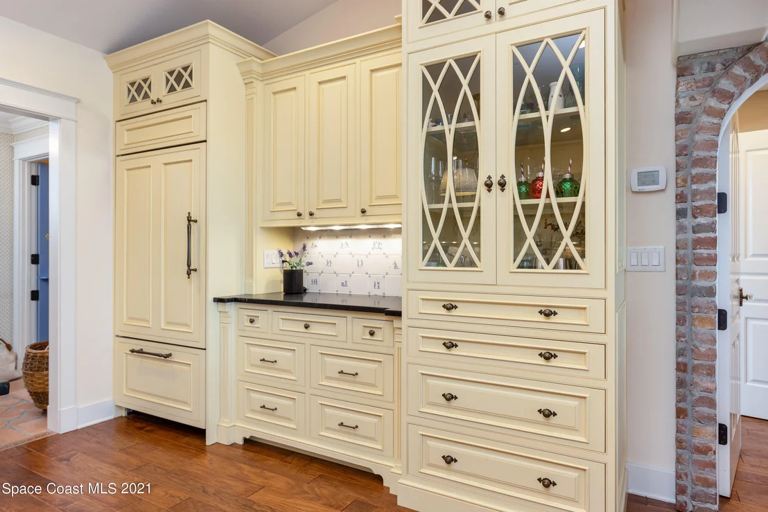Photo of 857 Indian River Drive