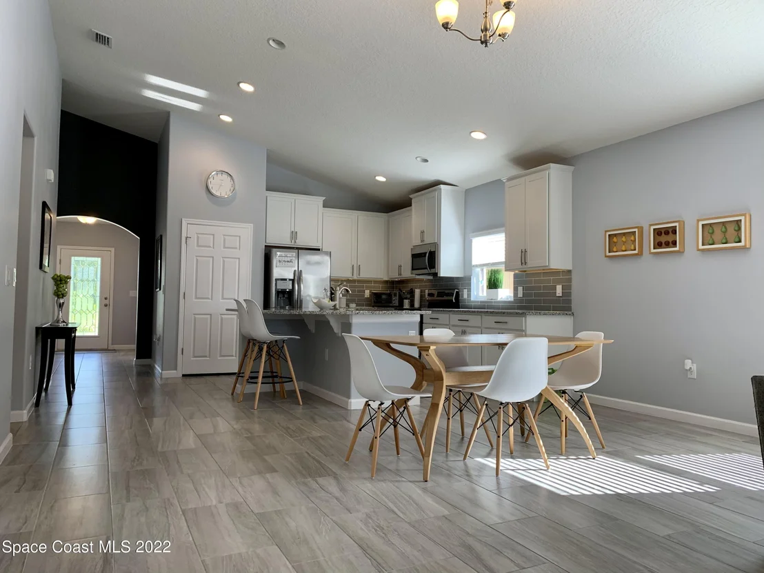 Photo of 1285 Fuji Drive