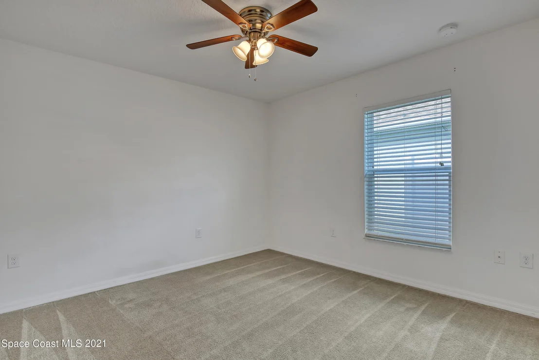 Photo of 1290 Corbett Lane